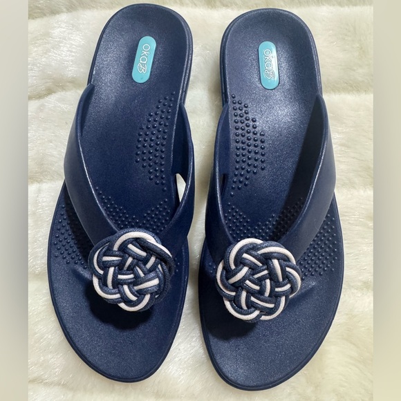 OKA b. Navy Sandals with Knot Accent - Picture 9 of 10